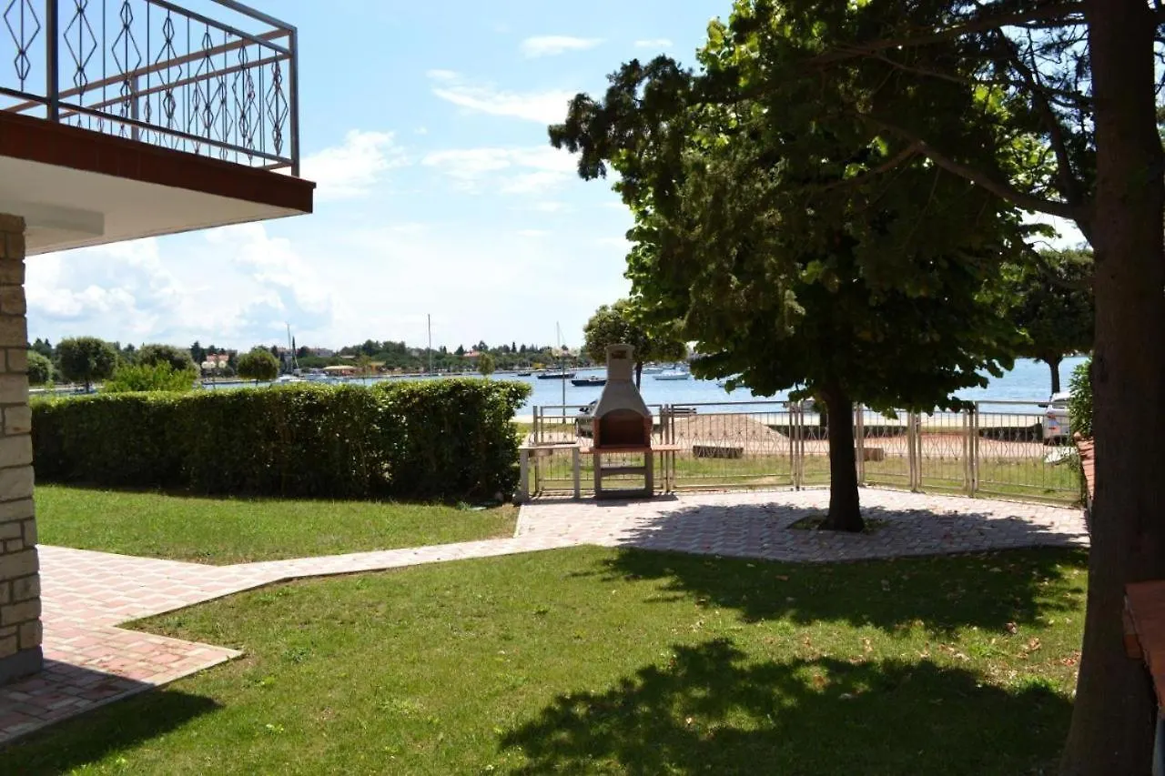 Villa Lungomare Umag 0*,  Croatia